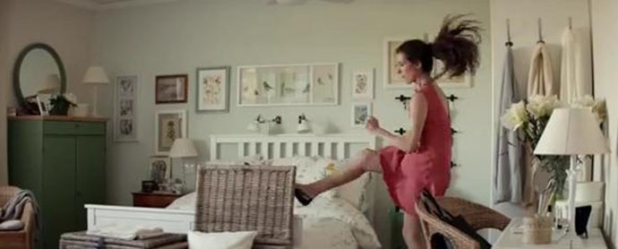 "Nada como el hogar para amueblarnos la cabeza", primera campaña de posicionamiento de McCann para Ikea.  