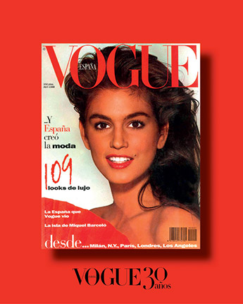 La primera portada de Vogue España, que celebra su 30 aniversario, estuvo protagonizada por la modelo Cindy Crawford ataviada con un abanico rojo.