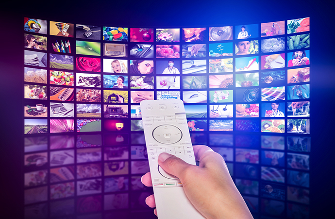 La televisión programática utiliza la tecnología y los datos para la compra y la entrega de anuncios de televisión digital (web y móvil), de televisores conectados y de televisión lineal 