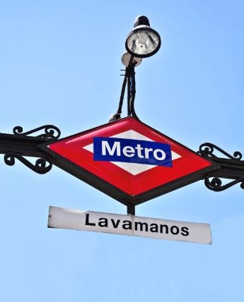KFC-Estacion-Lavamanos-Metro-Madrid