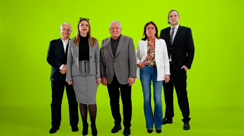 Bettina Farreras y Jordi Alavedra se incorporan a Annie Bonnie Bettina Farreras y Jordi Alavedra se incorporan a Annie Bonnie