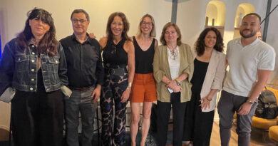 Parte del grupo de trabajo ADC Cataluña junto a Ludi García, Miquel Campmany y Ana Picó.