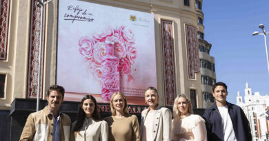 La artista Lulu Figueroa estuvo acompañada durante la presentación de la campaña por Amaia Salamanca, Kira Miró, Álex González, Maxi Iglesias y Crys Dyaz, embajadores de la iniciativa