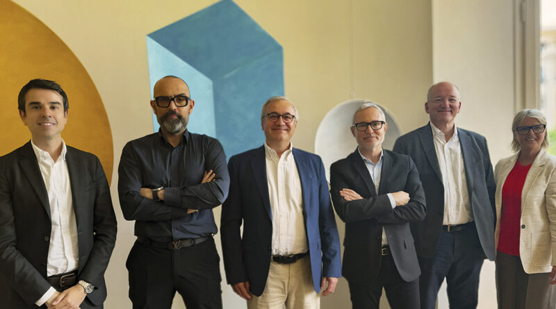 El equipo de After junto al de Dékuple