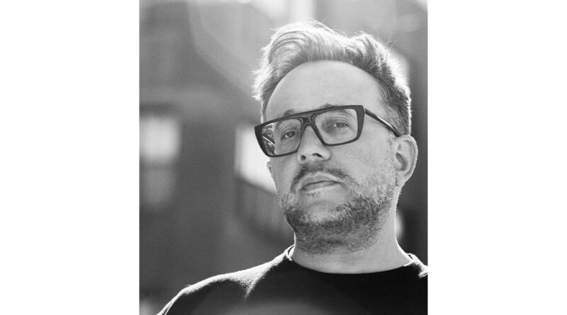 Alvin Cruz (Prettybird/Ventureland): “La iteración ya no es el valor. El valor está en la mirada que selecciona, organiza y da sentido” Alvin Cruz (Prettybird/Ventureland): “La iteración ya no es el valor. El valor está en la mirada que selecciona, organiza y da sentido”