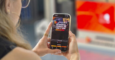 Aragón Play está disponible a través de su versión web y mediante aplicaciones para móviles y tabletas Android y Apple