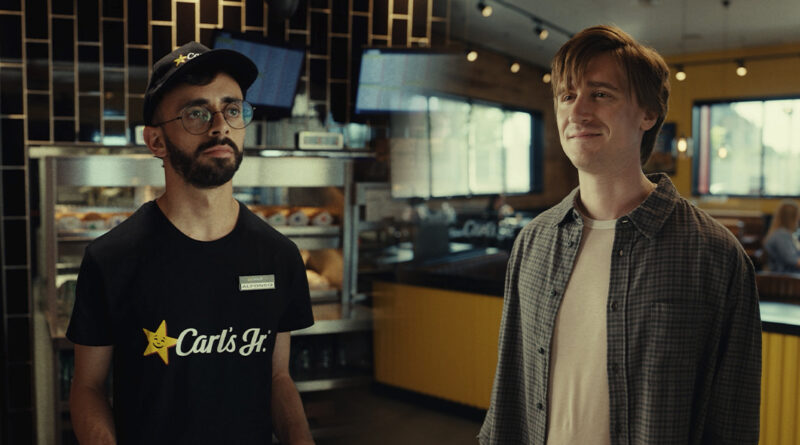 Carl’s Jr juega con la rima de “Carlos” en su última campaña