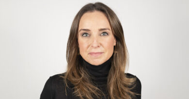 Elisa Brustoloni, CEO de Dentsu X y 'chief client & growth officer' de Dentsu, continúa al frente de la asociación como presidenta