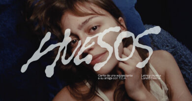 La campaña destaca por su sensibilidad, honestidad y enfoque poético, transmitiendo un mensaje directo: “Que nuestra belleza no la defina un algoritmo”