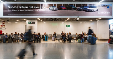 El objetivo es reforzar la visibilidad de la marca en un entorno de gran afluencia y vinculado directamente al presente y futuro del transporte