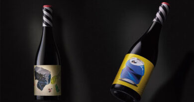 En el Anuario de la Creatividad Española 2025 Supperstudio ha conectado el diseño editorial con el diseño de packaging, área donde la agencia destaca con su experiencia de más de dos décadas