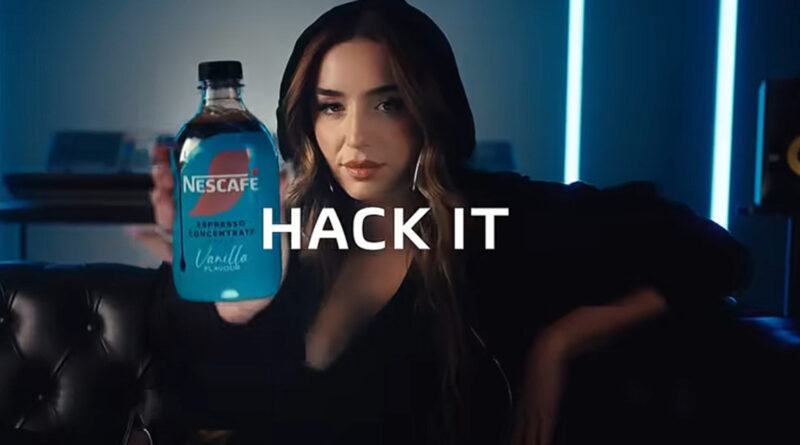 Lola Índigo con Nescafé para impulsar el café frío