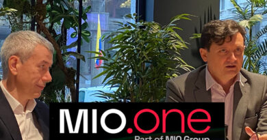A la izda Álvaro Cabrera, CEO de MIO Group y a la dcha, Antonio Requejo, director general de MIO One