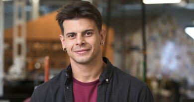 Visciglia, se une a MCS tras su etapa en El Ruso de Rocky,  donde hasta el momento se desempeñaba como 'creative art' director