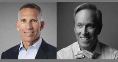 De izq a dcha, Ynon Kreiz, nuevo Co-CEO de Paramount y Roger Lynch, nuevo CEO de Mattel