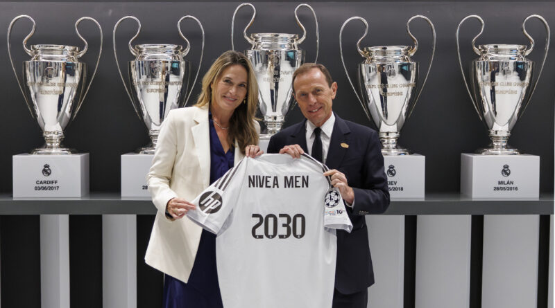 La alianza entre Nivea Men y el Real Madrid se prolonga hasta 2030, reforzando una historia de éxito que une innovación, cuidado y pasión por el fútbol en una misma piel