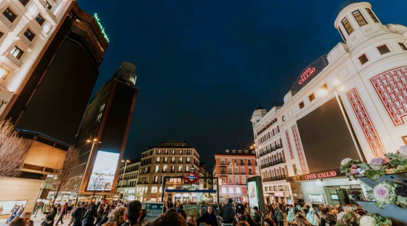 Tras el apagón de Callao, Pikolin activa #21NochesConectados para reconectar parejas sin pantallas Tras el apagón de Callao, Pikolin activa #21NochesConectados para reconectar parejas sin pantallas