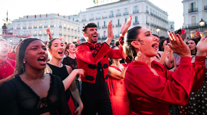 Homenaje a Camarón de la Isla de Cruzcampo en la Puerta del Sol de Madrid