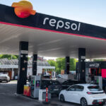Repsol estrena una campaña de ahorro en carburante y recarga eléctrica para clientes de Waylet