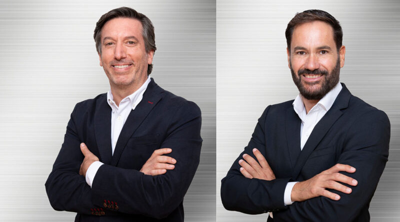 De izq a dcha, Borja Aboin y Carlos Adan, nuevos fichajes de Stellantis