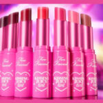 Kissing Juicy Tint, el nuevo labial hidratante de Too Faced