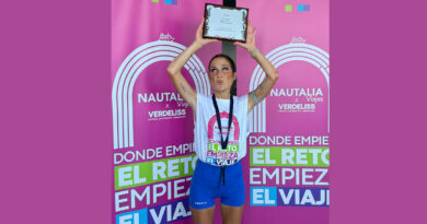 l recorrido permanecía invariable durante toda la carrera, lo que obligó a la atleta a mantener la concentración durante más de sesenta vueltas