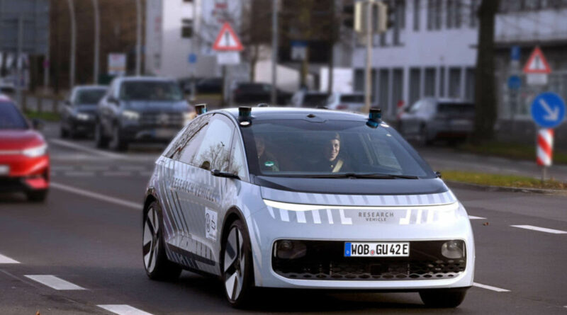 Volkswagen inicia pruebas urbanas en Wolfsburg con su Gen.Urban1 Volkswagen inicia pruebas urbanas en Wolfsburg con su Gen.Urban1