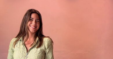 Lara Serer cuenta con una trayectoria internacional desarrollada entre Ámsterdam, Londres, Barcelona y Valencia