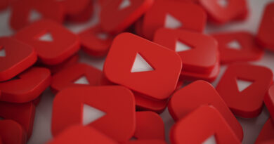 Youtube incorpora salvaguardas a las herramientas de IA, con las que quiere evitar usos indebidos potenciales