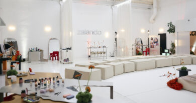 Con esta nueva línea, la compañía integra moda, deporte, bienestar y ahora también belleza en un único ecosistema digital
