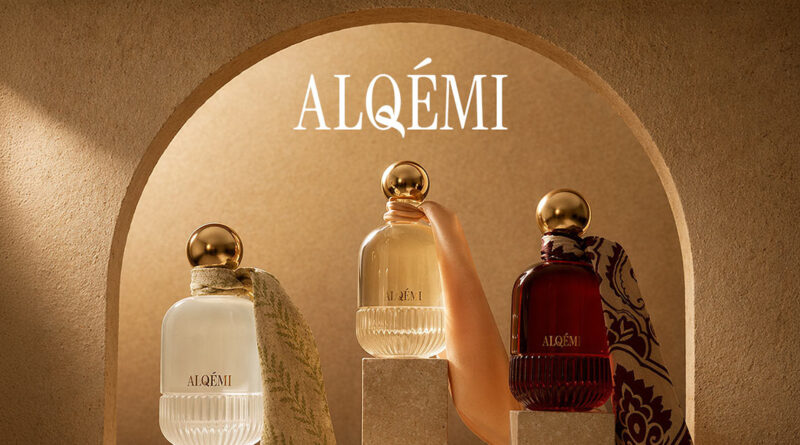 La colección está formada por tres Eau de Parfum concebidas para utilizarse de forma independiente o combinarse entre sí