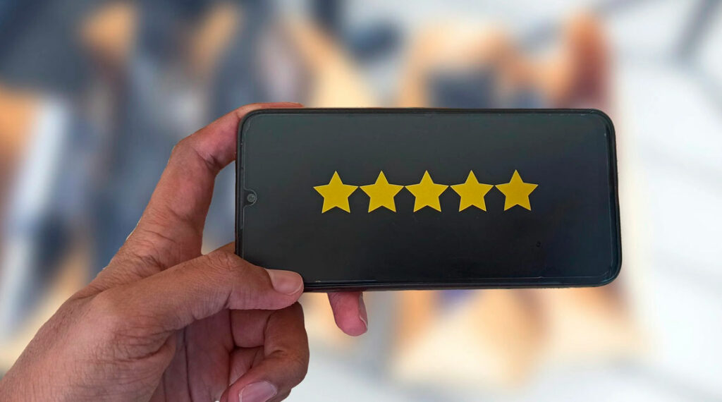 Amazon demanda a Agencia Reviews por incentivar reseñas falsas