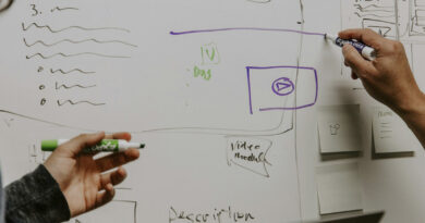 La autoridad comienza por ser “una entidad” clara y reconocible en el ecosistema digital