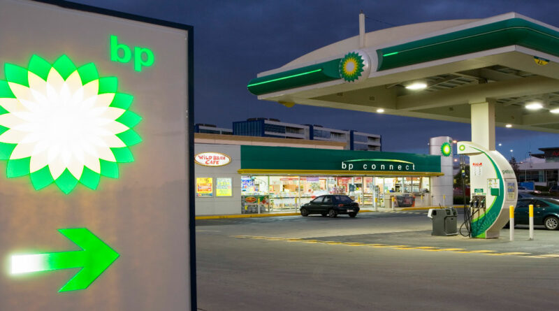 BP renuncia a parte de sus acuerdos climáticos y enfada a más inversores