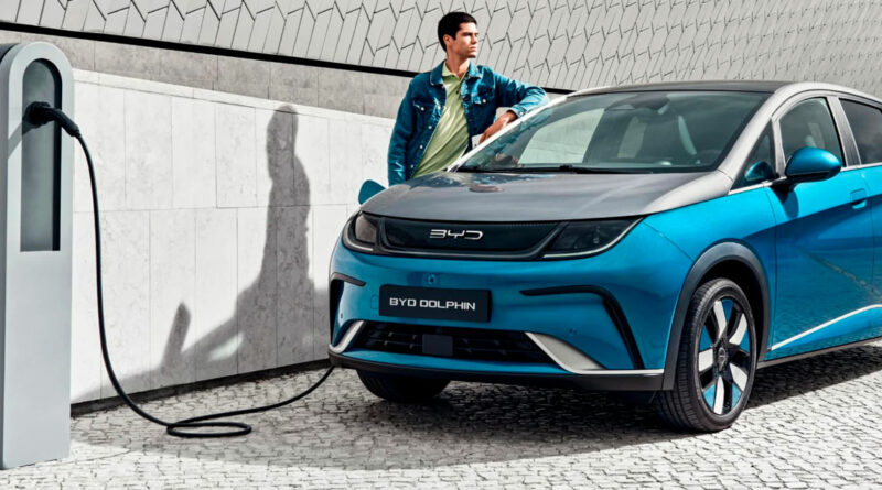 BYD destrona a Tesla como marca más vendida de coches eléctricos