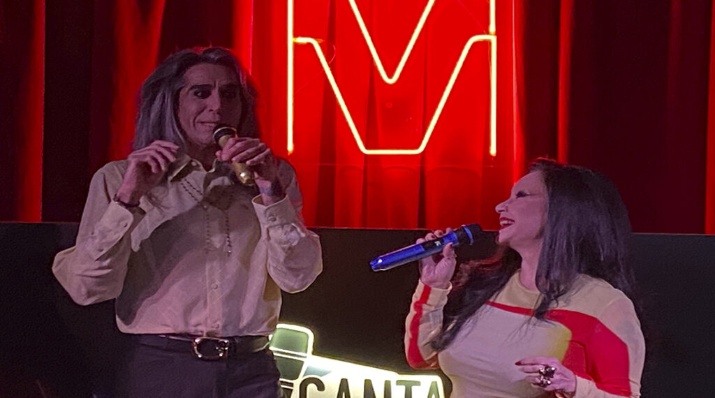 Alaska y Mario Vaquerizo presentan Canta tú, el nuevo karaoke de Famosa