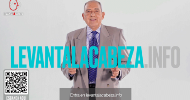 Carlos San Juan, de ‘Soy mayor, no idiota’, protagoniza la campaña de Levanta la cabeza