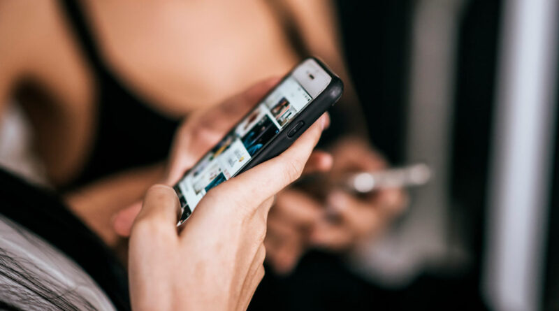 Casi 6 de cada 10 prefiere informarse a través de redes sociales