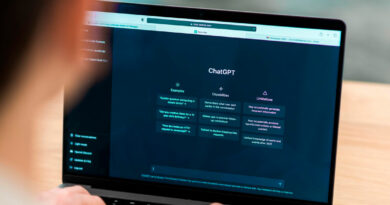 ChatGPT no sustituye a Google. Los usuarios complementan sus búsquedas
