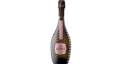 El nuevo rosé de Codorníu se presenta como una propuesta gastronómica versátil para acompañar aperitivos gourmet y  postres