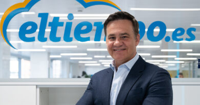 Santiago Oliete cuenta con una amplia trayectoria en el ámbito de la publicidad digital y la estrategia comercial