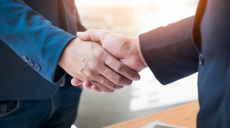 Forrester anticipa dos posibles fusiones de agencias para 2026
