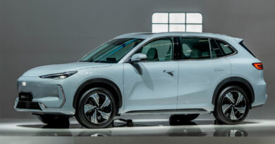 Geely, propietaria de Volvo y Polestar, lanza en España Geely Auto