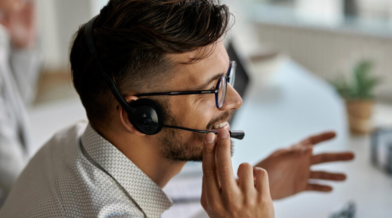 El Gobierno prohíbe las llamadas comerciales de las eléctricas El Gobierno prohíbe las llamadas comerciales de las eléctricas