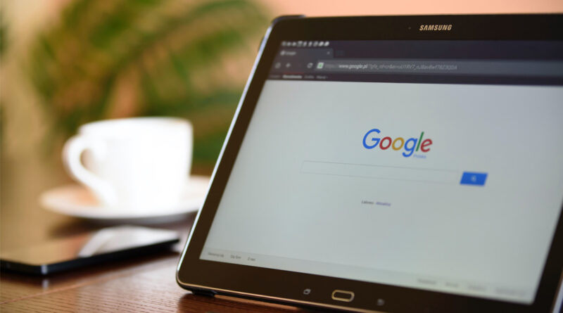 Google, multada en Francia por no acordar el pago de copyright