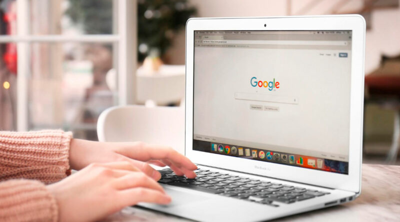 Google transita de buscador de información a comprobador Google transita de buscador de información a comprobador