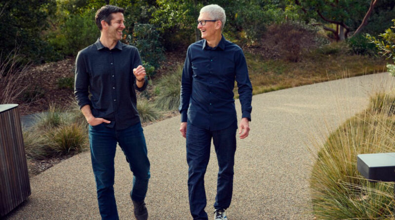 John Ternus relevará a Tim Cook como CEO de Apple John Ternus relevará a Tim Cook como CEO de Apple