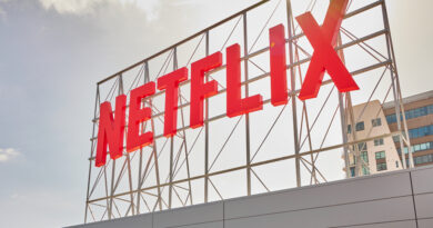Netflix, con 970.000 suscriptores menos, lanzará su AVOD en 2023