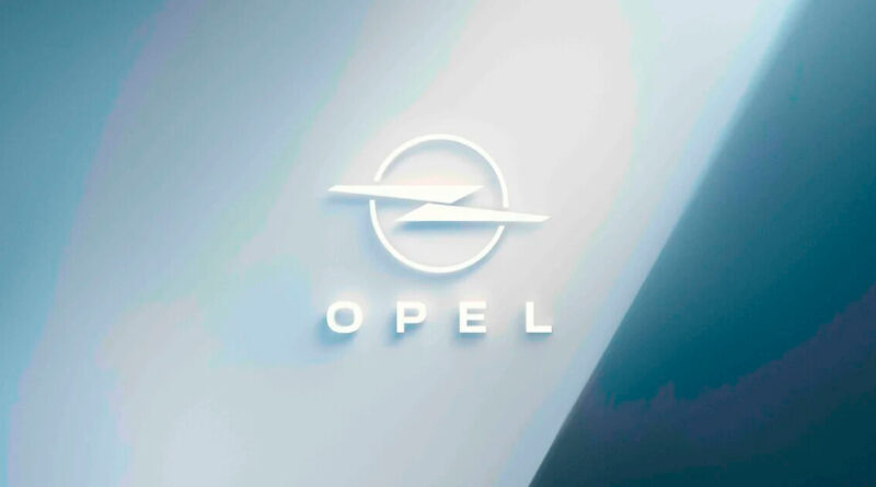 Opel actualiza su icónico Blitz a medida que avanza en electromovilidad