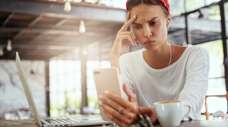 Cliente en modo supervivencia, hiperautomatización y declive del NPS. Claves de la CX en 2026 Cliente en modo supervivencia, hiperautomatización y declive del NPS. Claves de la CX en 2026